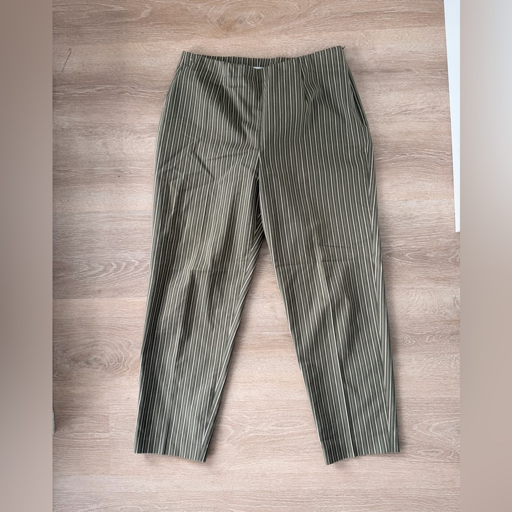Women’s Vintage Pinstripe Cropped Trousers in Olive and white